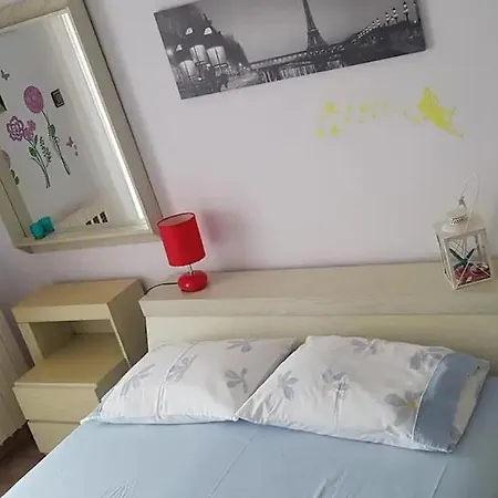 A Beautiful Sea-side Penthouse * Almiropotamos