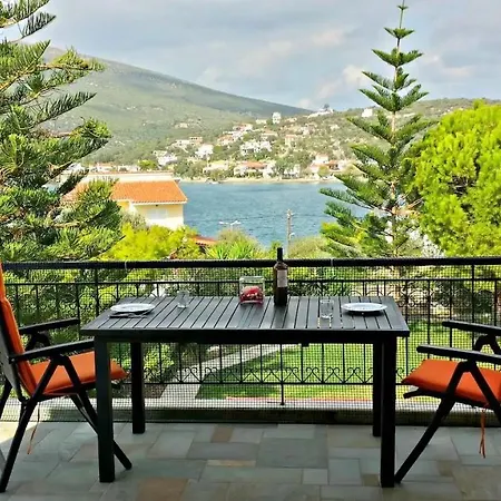 Resort A Beautiful Sea-side Penthouse